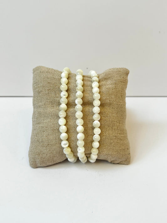 Mother of Pearl Healing Bracelet- Intuition, Clarity, Nurturing, Divine Feminine Energy