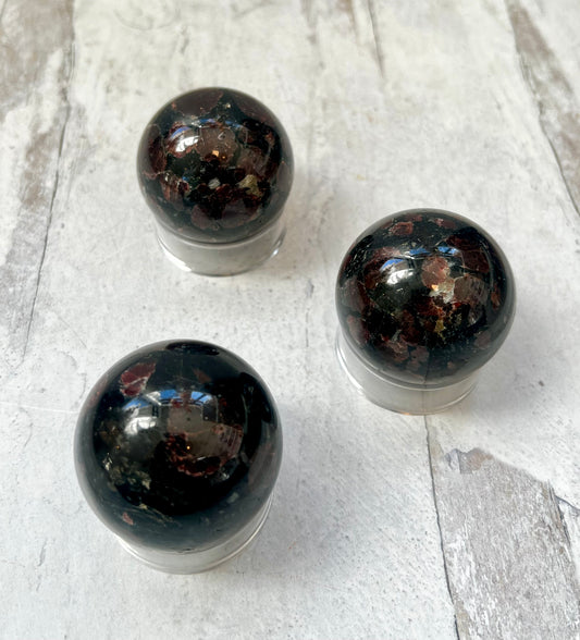 Garnet Spheres with Mica Inclusions- Grounding, Protection + Strength