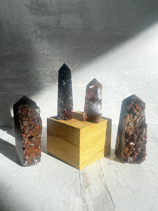 Alien Amethyst Towers- Psychic Abilities, Protection, Connection to Higher Dimensions