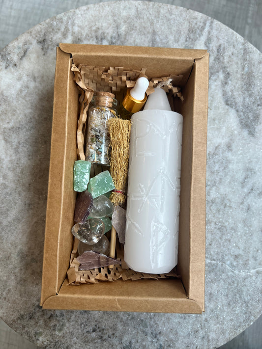 New Year, New Beginnings Spell Kit by Frank Bruni