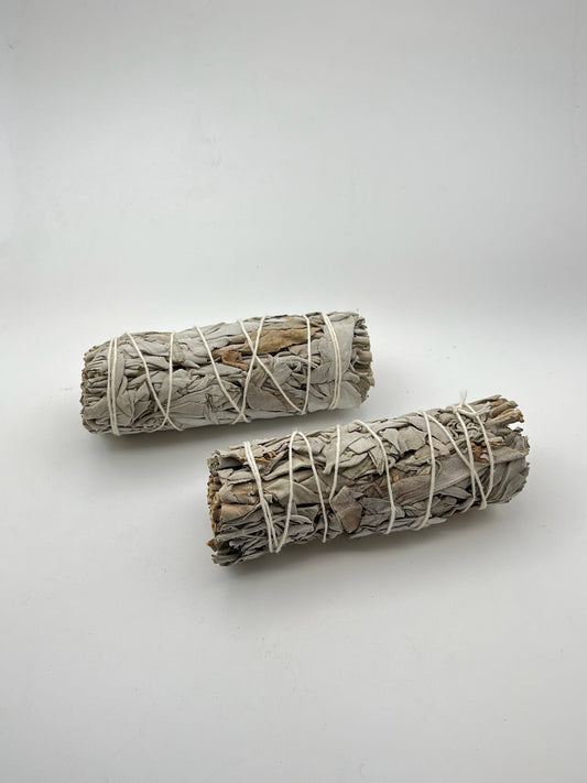Sustainably Sourced White Sage Bundle- Clearing + Cleansing